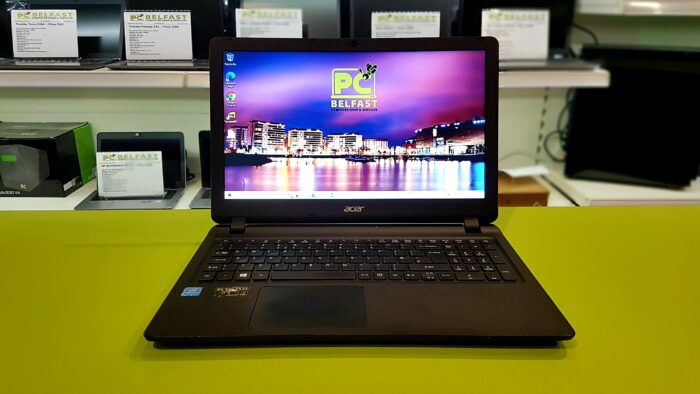ACER ES1-533 (2) Acer ES1-533 / Intel Pentium N4200 Quad Core 2.50GHz / 8GB RAM / 240GB SSD / Intel HD - Image 1