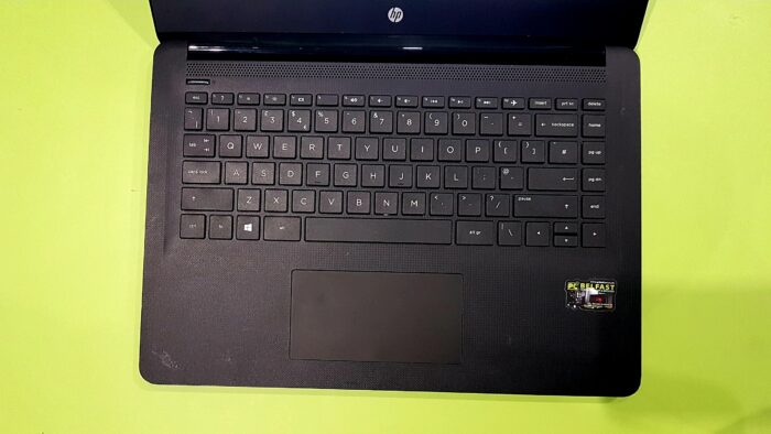 HP 14-bp0xx / Intel i3 6th Gen 2.00GHz / 4GB RAM / 128GB SSD / Intel HD 520 - Image 2