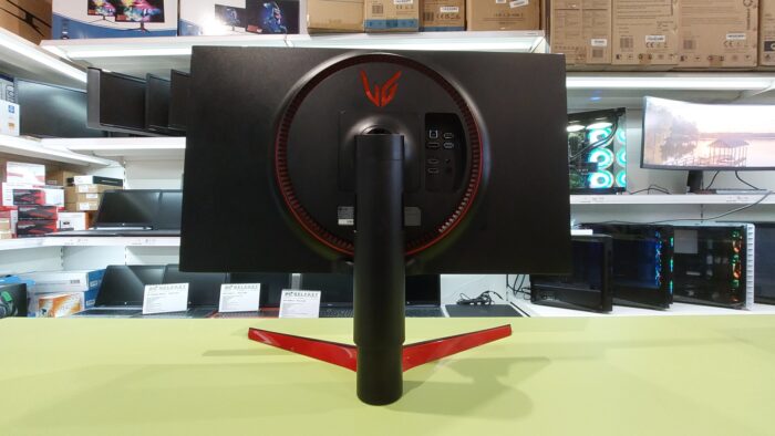 Used 27" LG QHD 2K,144Hz, 27GL850 27" UltraGear Gaming Monitor - Image 2