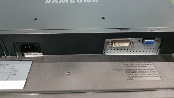 USED  Monitor 22" SAMSUNG SyncMaster 2253BW DVI/VGA - Image 2