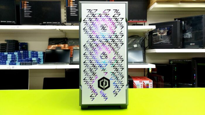 Refurbished Custom Gaming Corsair / Ryzen 7 2700 4.1GHz / 16GB RAM / 256GB NVMe + 1TB HDD / Multi Choice Graphics - Image 3