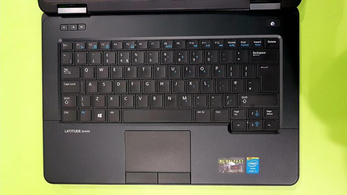 Dell Latitude E5440 / Intel i3 4th Gen 1.70GHz / 8GB RAM / 256GB SSD / Intel HD 520 - Image 2