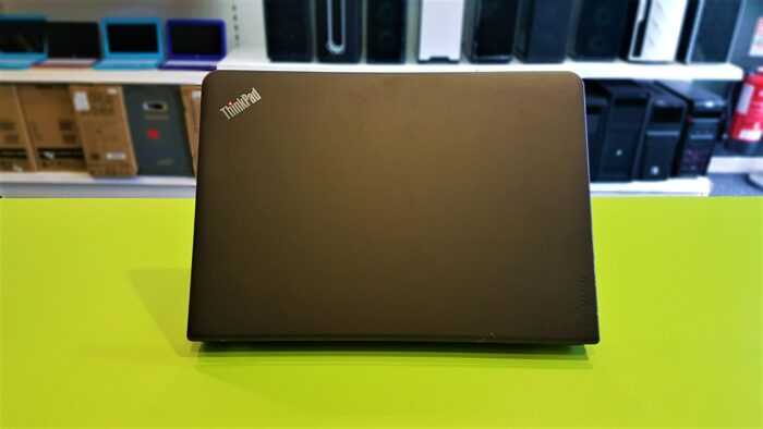 Lenovo ThinkPad E460 / Intel core i3-6th gen 2.30Ghz / 8GB RAM / 120GB SSD / INTEL HD520 - Image 2