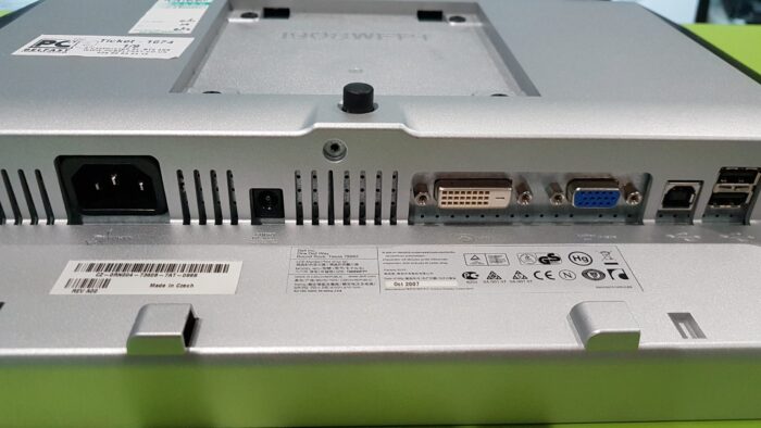 USED 19" Monitor Dell 1908WFPf - VGA, DVI, x2USB - Image 2