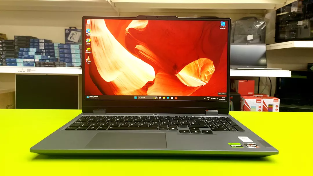 Lenovo Legion Laptop (1) Used Lenovo LOQ 15 / AMD Ryzen 5 7235HS 4.20GHz Turbo / 24GB RAM / 1TB SSD / RTX 3050 6GB / 15.6" 144Hz - Image 1
