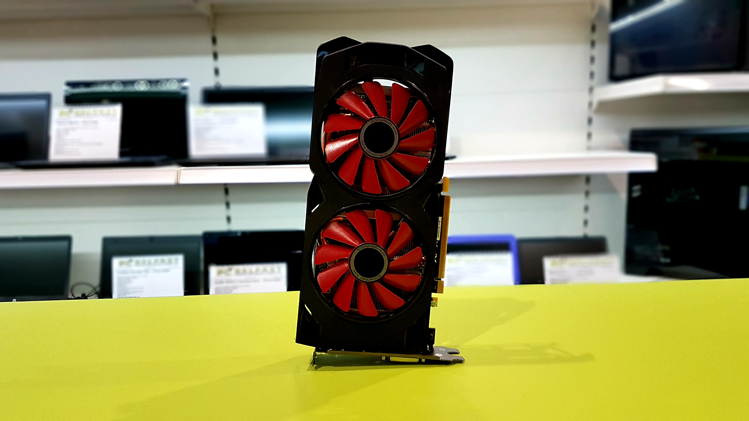 XFX RX 570 8GB (1) Used XFX RADEON RX570 8GB - Image 1