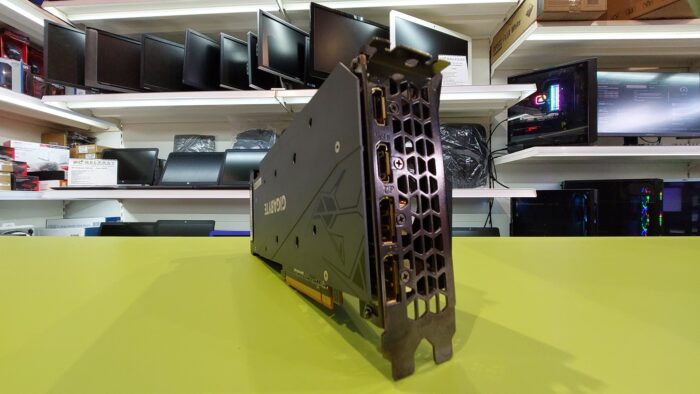 Used Gigabyte RX 6700 XT GAMING OC 12GB - Image 3