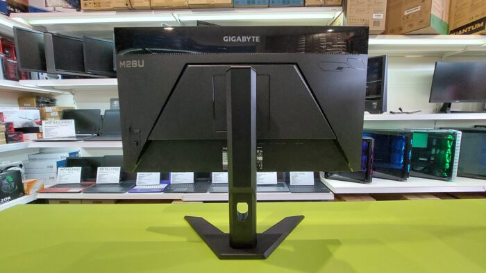 Used 28" 4K Gigabyte Gaming IPS Monitor M28U - Image 2