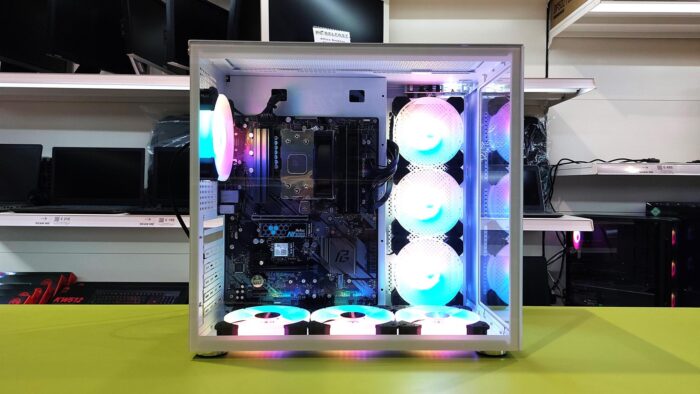 Custom Gaming Desktop GamMax Infinity/ AMD Ryzen 5 5600X 4.60GHz / 16GB RAM / 1TB M.2 NVMe / Multi Choice Graphics - Image 2