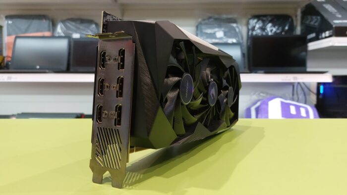 Used GIGABYTE RTX 3070 Aorus Master LCD Edge View Screen Rev 2.0 - Image 2