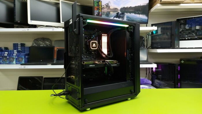 Used Custom Fractal / AMD Ryzen9 3900X 4.60GHz / 32GB RAM / 1TB NVMe / Multi Choice Graphics - Image 4