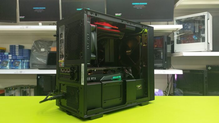 Used Custom PC NZXT / AMD Ryzen 7 5700G 4.60GHz / 32GB RAM / 500GB NVMe / Multi Choice Graphics - Image 3