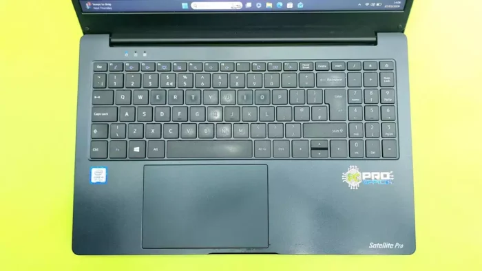 Refurbished Dynabook Laptop / Intel i5 8250U 3.4GHz/ 8GB / 256GB SSD / 15.6inch Screen - Image 2