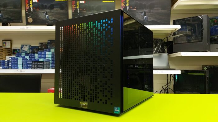 Used Custom Gaming Desktop Tecware i7 14700F / 32GB DDR5 / 2TB NVMe + 1TB HDD / Multi Choice Graphics - Image 4