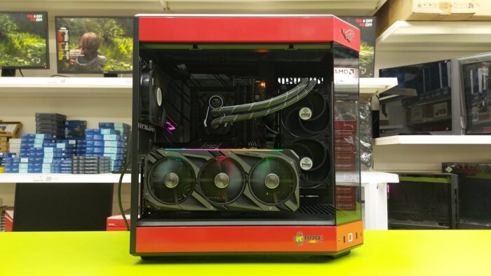 Refurbished  Custom Gaming PC / Ryzen 7 7700X 5.4GHz / 32GB RAM / 1TB NVMe / Multi Choice Graphics - Image 2